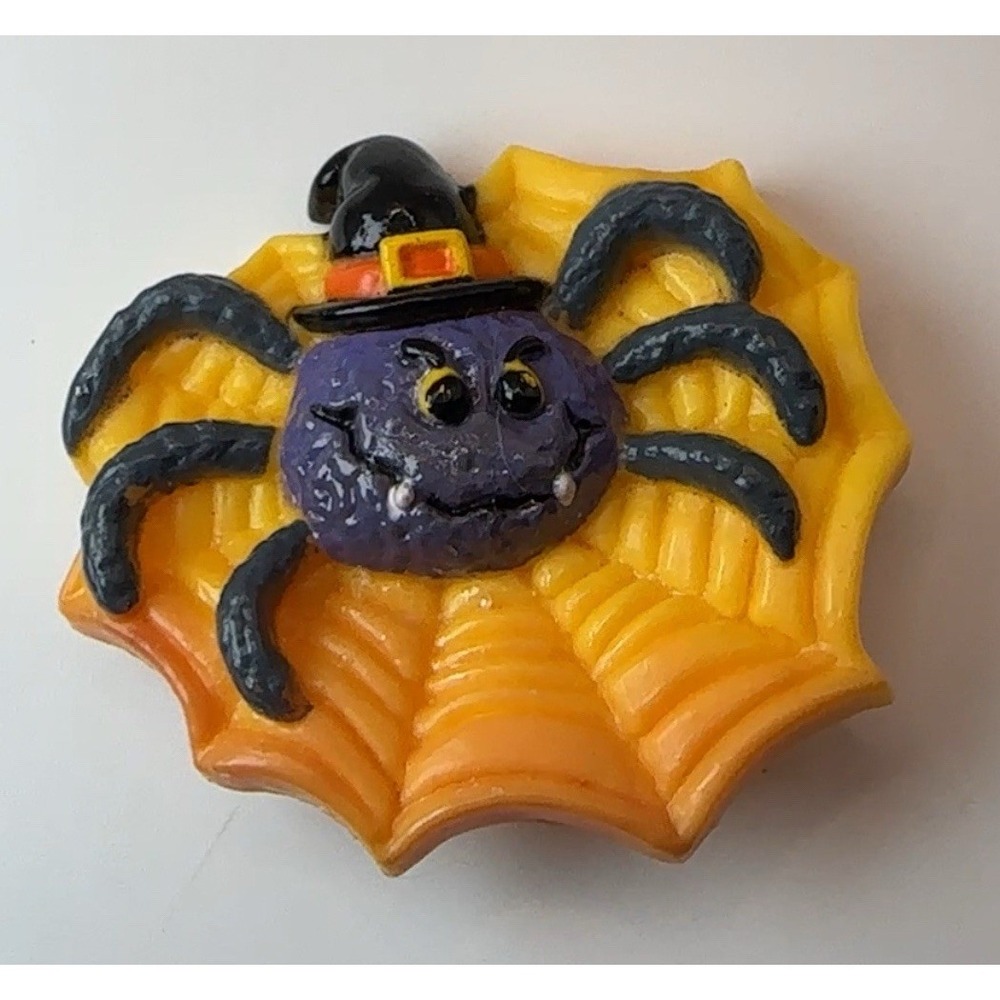 Vintage Russ Halloween Spider Web Lapel Pin Brooch Plastic 1988 Rare Badge